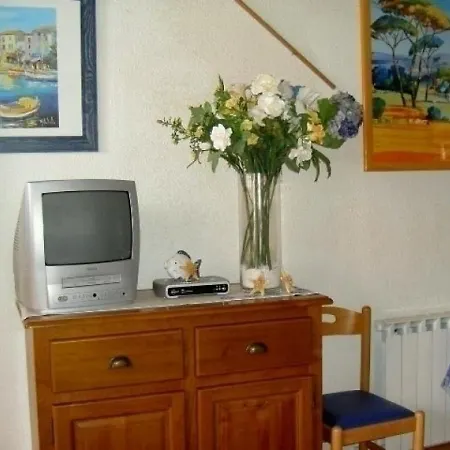 Cap D'agde, 1 Piece, 4 Personnes - Fr-1-249-61 *
